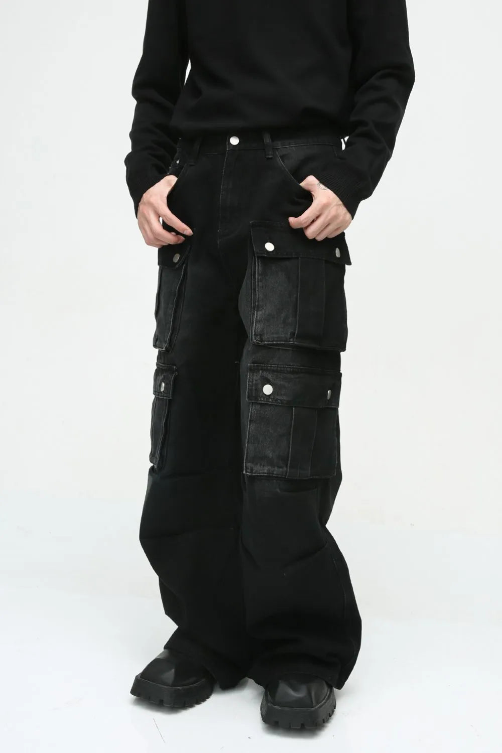 Multi-Pocket Cargo Wide-Leg Jeans Carauana Store