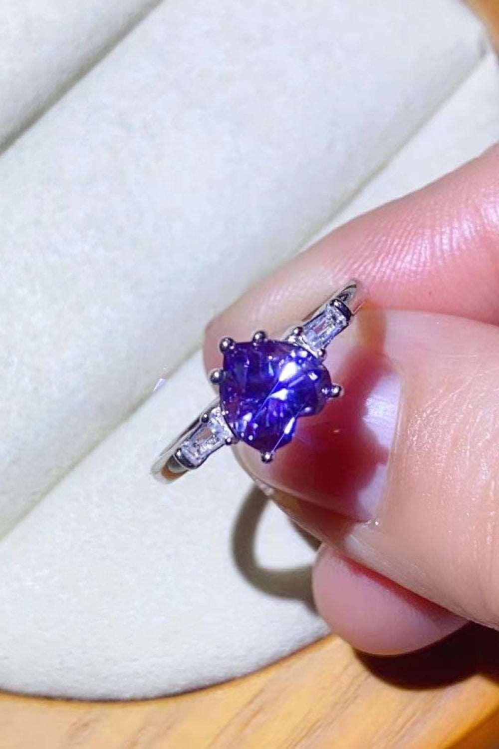 1 Carat Moissanite Heart-Shaped Platinum-Plated Ring in Purple Carauana Store