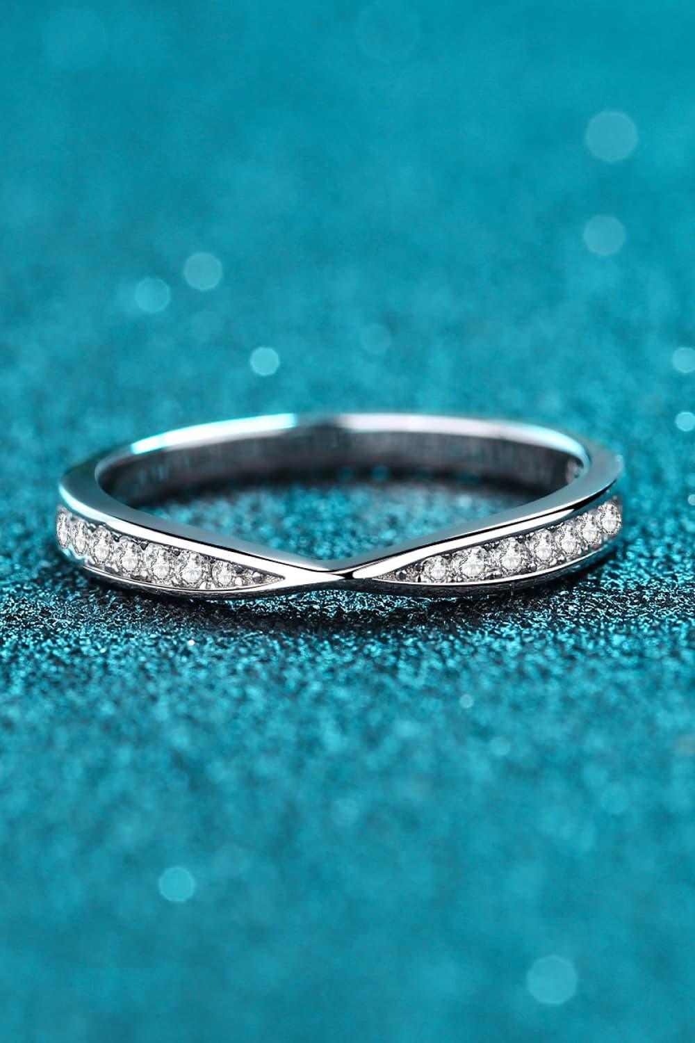 Moissanite Rhodium-Plated Ring Carauana Store