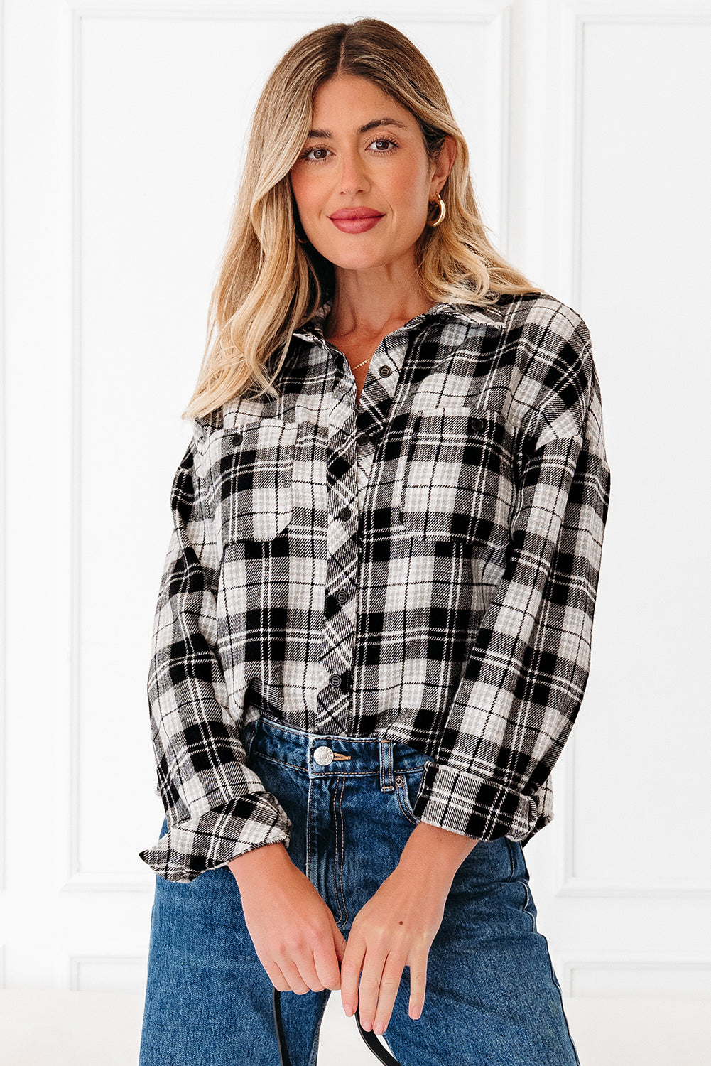 Black Plaid Print Chest Pockets Buttoned Shirt